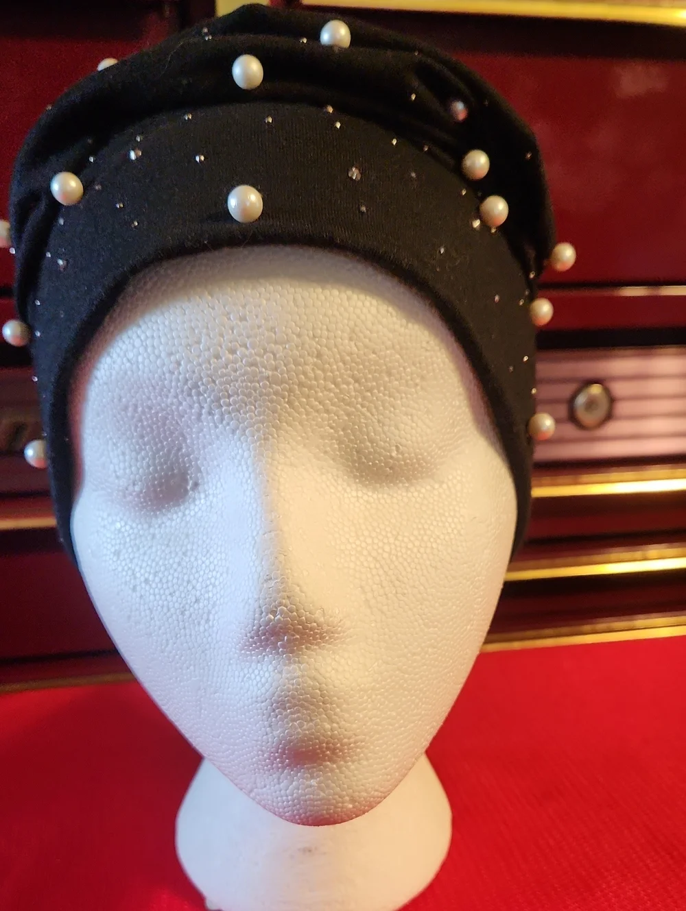 Black Pearl-Embellished Bennie / Hat - Women Accessories